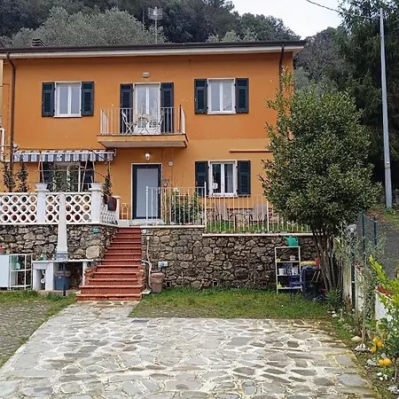La Graziosa Dorata Indipendente 2 Persone Parcheggio Gratuito Bed & Breakfast Lerici