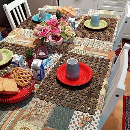 ベッド・アンド・ブレックファスト La Graziosa In Wifi Parcheggio Gratuito Self Check-in Zona Guercio レーリチ