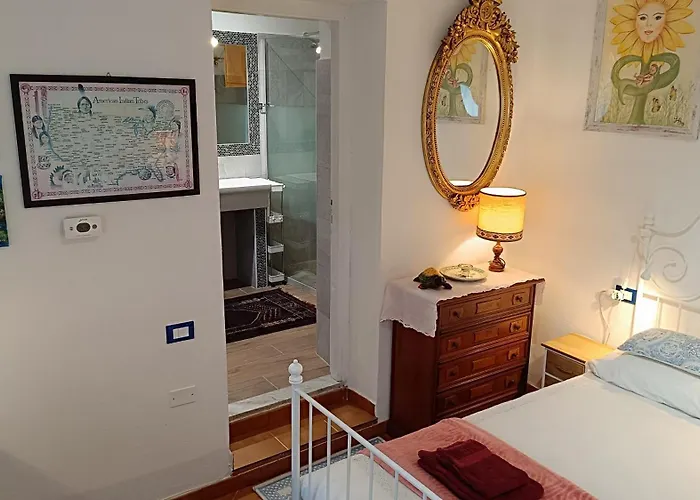 Bed & Breakfast La Graziosa In Wifi Parcheggio Gratuito Self Check-in Zona Guercio 4*