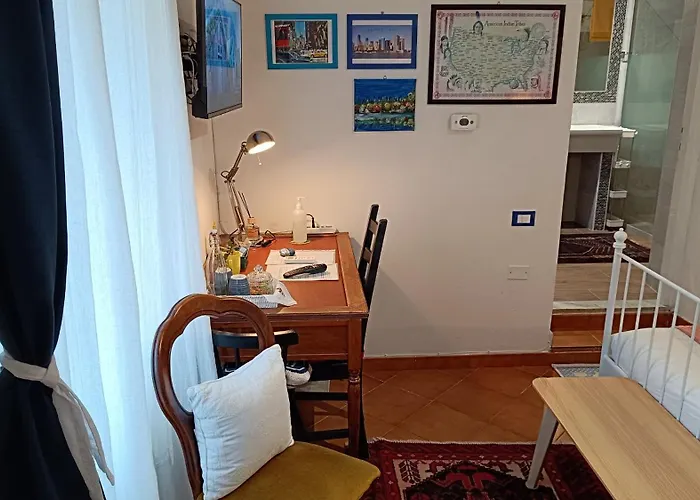 La Graziosa In Wifi Parcheggio Gratuito Self Check-in Zona Guercio 4* ليريسي